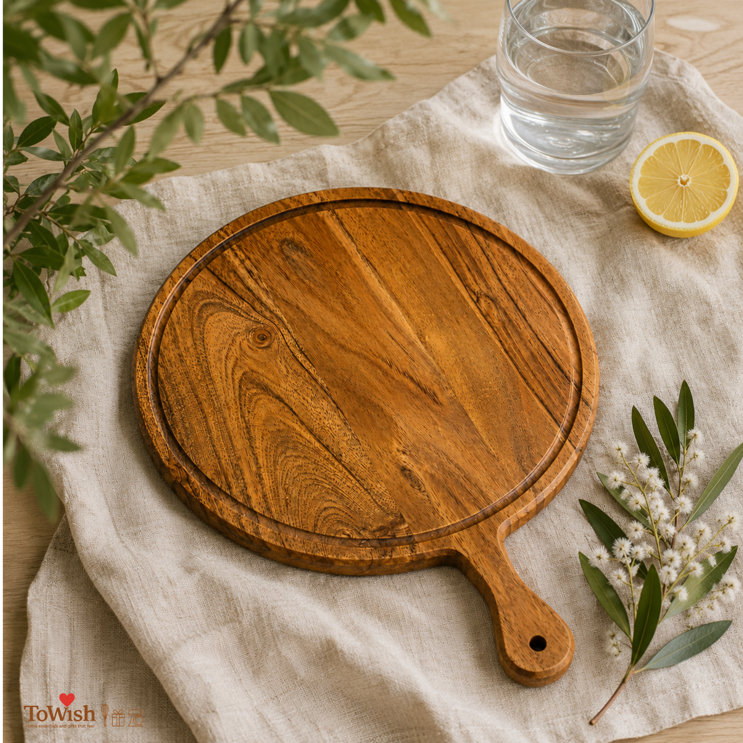 ToWish Round Paddle Chopping Board – Premium Acacia Wood